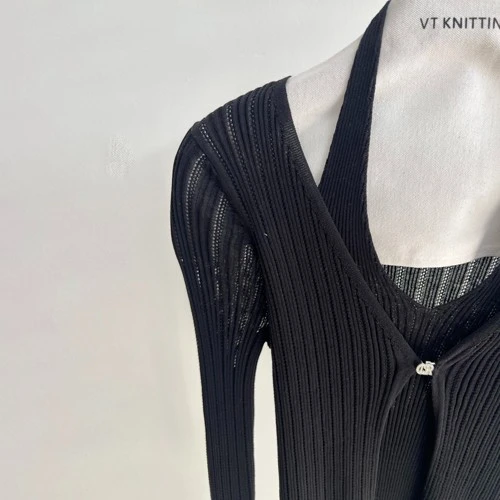 Merino Wool Walking Tops